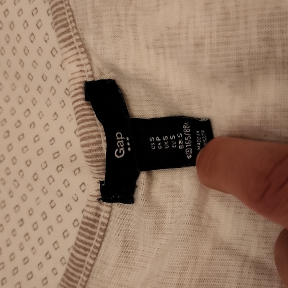 Gap grey and white maxi dress. - Picture 3 of 4